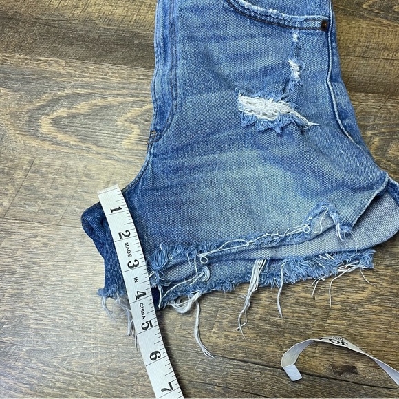 Abercrombie & Fitch High Rise 4" Jean Shorts Blue Denim Distressed Womens 25/0 - Picture 7 of 7